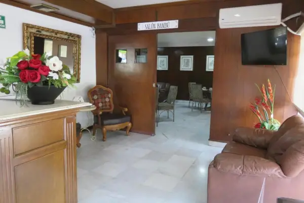 Hotel Huizache Main image