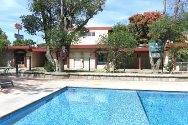 Hotel Huizache Main image