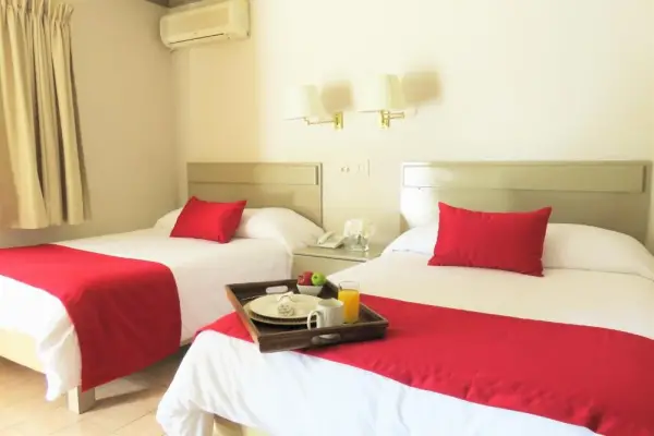 Hotel Huizache 9